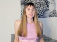 Ik ben Annie en wie ben jij? kom je lekker met mij chatten en stout  doen? ik ben heel ondeugend  jij ook?