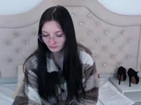 I like to seduce ...

I admire your cock and imagine sitting on it. Imagine how my shapely ass bounces on you? I