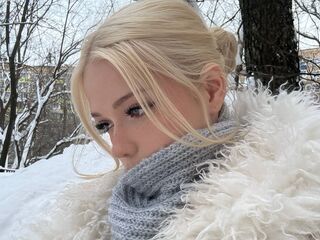 webcamgirl chat room CatheyHolien