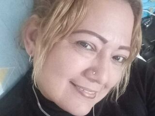 camgirl spreading pussy ClauCollins
