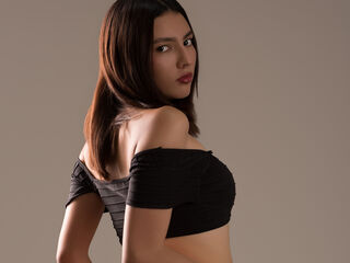 girl chat room LilithGracee