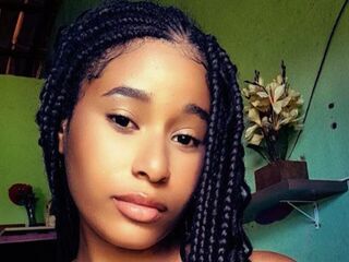 hot webcamslut LuiseHuebsch