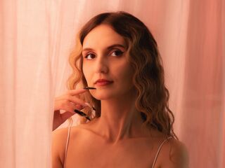 naked cam girl gallery MoonSeraphine