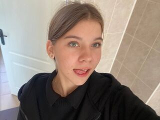 hot webcam show NadineGene