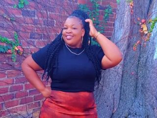 beautiful girlcam PearlyBrown