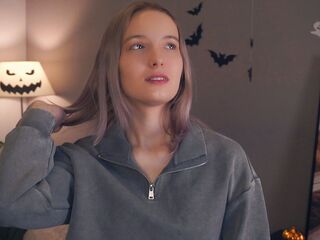 naked girl with webcam masturbating with dildo RessieKaua