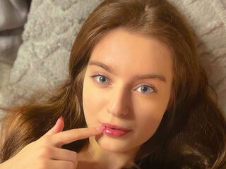 camwhore masturbating with vibrator RosaMunoz