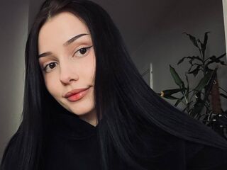 naked cam girl photo TeneshaLaton