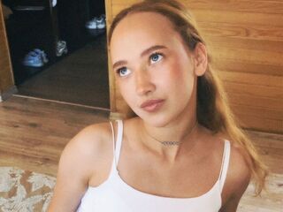 naked camgirl picture VeniceMidden