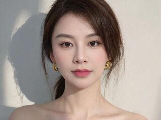 live striptease show XiaoJuan