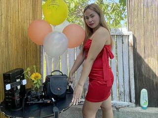 beautiful girl ZebbyPark