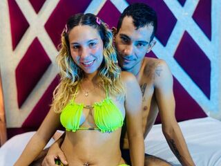free video chat JennyAndJuan