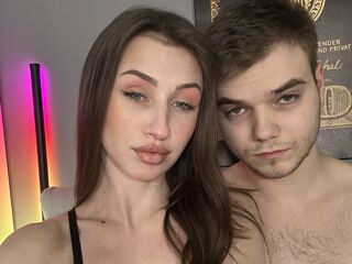 naked webcamcouple VikkiGeorge