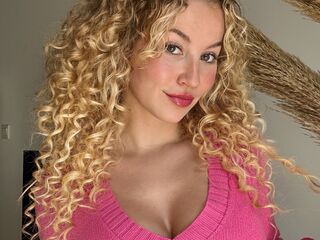 ass spanking cam slut KarolinaRomero