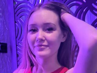 hot webcam video AddieRunk