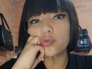 naked webcam girl masturbating AhryGray