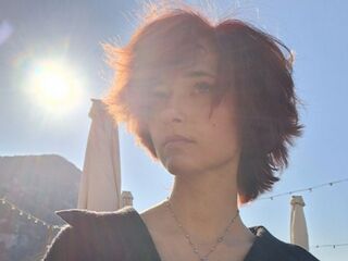 chat room webcam photo AlainaFabello