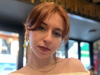cam girl sex chat AleishaJuckett