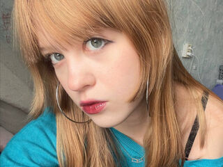 sex show online AmberLune