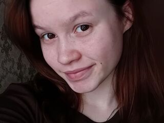camwhore masturbating with dildo AmmyDealer