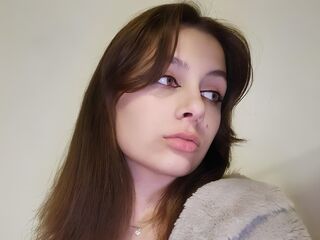 camgirl showing tits AmyTurners