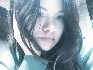 girl cam free AngelaForman