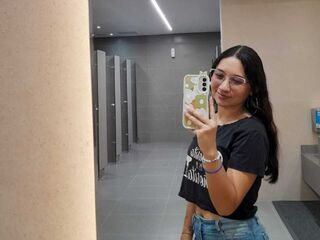 free jasmin web cam AnitMiller