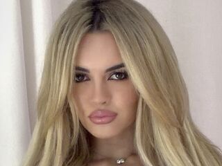 free chatroom ArabellaRosa