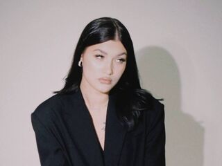 cam babe AsiaShifman