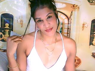 chatroom AzzyGreene