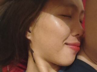 camwhore picture BambiLewellin