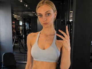 chat room live show BeckieGuerro
