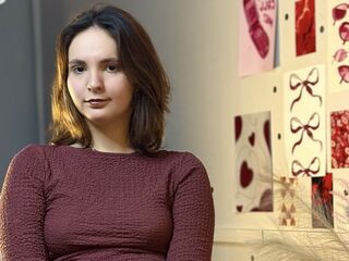 camgirl playing with vibrator BrandonLatterell