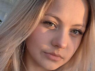 naked girl with webcam CarissaRolark