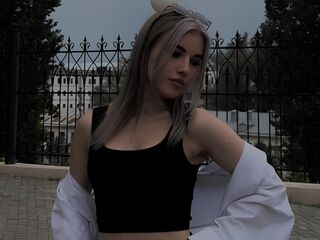 beautiful webcamgirl CassyHouard