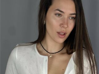 camgirl shaving pussy CharleneKnow