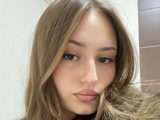 sex webcam chatroom ChauPoling