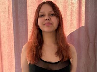 naughty camgirl picture ChelseaAve