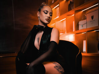 cam girl chatroom ChloeGracey