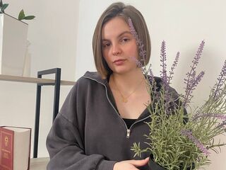 sexy camgirl chat ClaraLucas