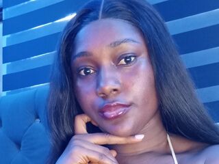 hot cam ClaudiaModest
