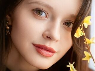 beautiful girlcam CrystleZaritsky