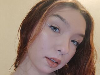 cam girl fingering pussy DareleneEves