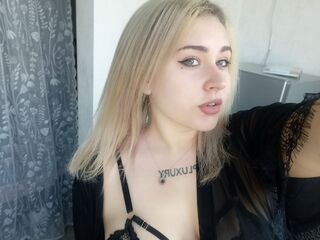chat room sex DinahSalimas