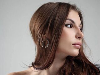 sexchat DionnaTalone