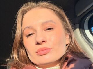 webcamgirl chat DonnieFreed