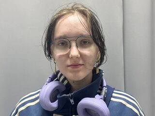 webcam bitch DoraDawson