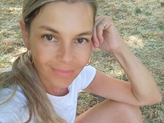 hot cam show DuboisAngela