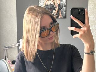 hot naked cam girl ElidaGonchoff