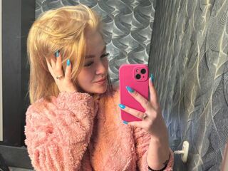 hot striptease webcam ElizabethCamaro